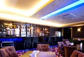 Castello Hotel - Image 2
