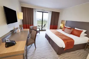 Golden Tulip Villa Massalia - Image 5