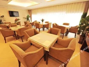 Junda Hotel - Image 3