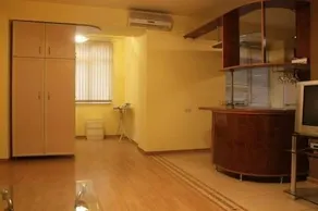 Apt On Tumanyan-Abovyan - Image 1