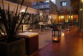 Le Grand Hostel - Image 2