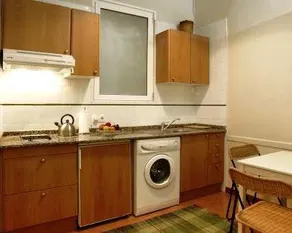 Arkupe Apartments - Image 2