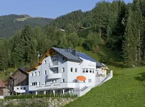 Apart Olympia - Image 3