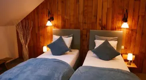 Bed & Bets! - Image 5