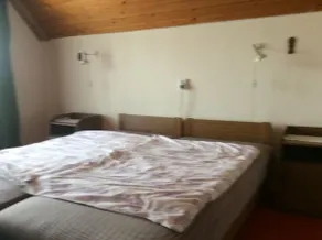 Tomas Villa - Image 2