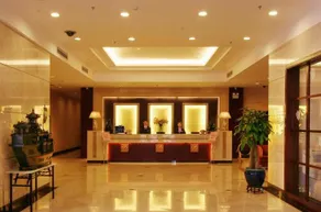 Mirage Hotel - Image 2
