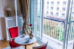 Champs Elysees-George V Luxury Stay - Image 4