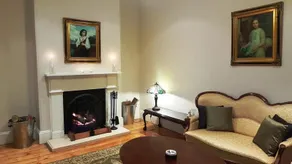 Bank House Mount Victoria - Image 4