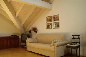 Valira 5 - Image 2