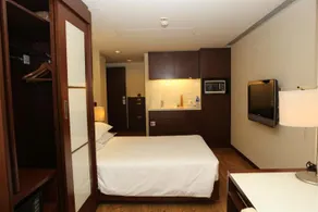 218 Apartment - Image 5
