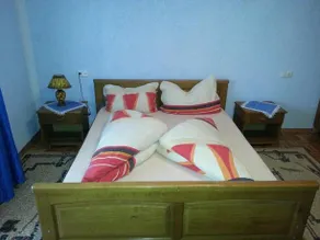 Motel Maxi Milian - Image 4