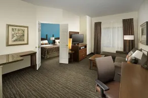 Staybridge Suites Baltimore BWI Airport - Image 3