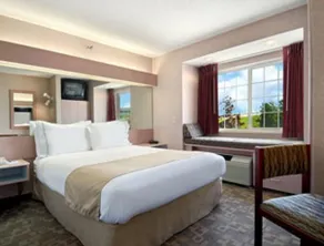 Rodeway Inn - Image 3