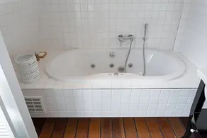House of Arts – City Centre Apartment - Image 2