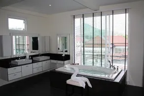 Kamala Luxury villa - Image 2
