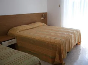 Appartamento con terrazze - Image 4