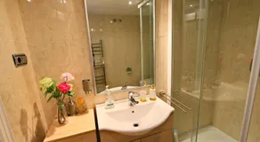 Luxury Penthouse, Puerto Banús Harbour, Marbella - Image 5