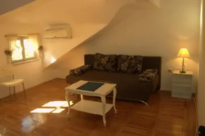 Apartment Mares - Image 4