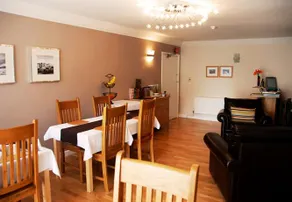 Waters Reach Guest House - Image 2
