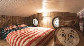 Gorestown Glamping Chalets - Image 3