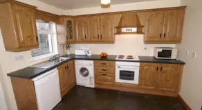 Three bedroom holiday home - Image 3