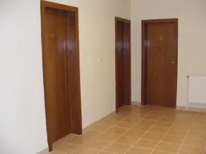 Fenyo Villa Bradul - Image 3