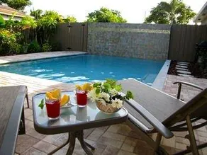 Wilton Manors Twin Oasis | 2 Heated Pools, For 12 - Image 2
