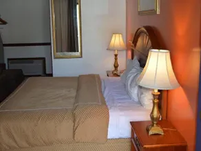 Crisfield Budget Inn - Image 5