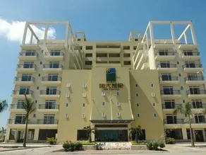 Sun Century Hotel - Image 2