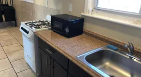 3 Bedroom Apartment - Image 4