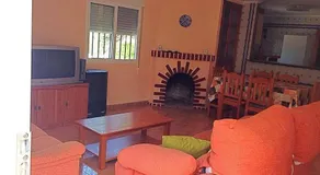 Chalet En El Monte Con Piscina - Image 3