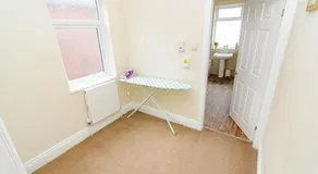 Askern House - Image 2