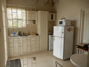 Abi's Apartments Barbados - Image 4