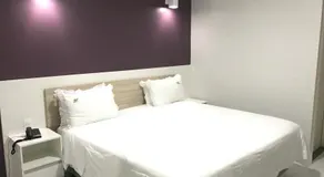 Master Hotel - Image 3