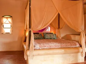 Field View Villa - Image 4
