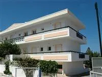 Niki Apartments - Image 4