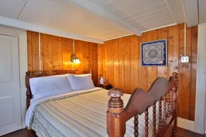 Campbell House Trinity - Image 5