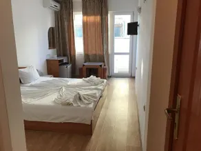 Family Hotel Arkadia - Image 4