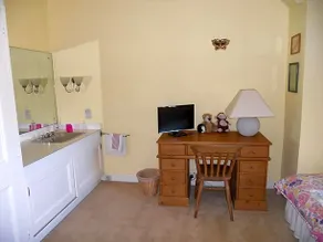 Mayertorne Cottage - Image 2