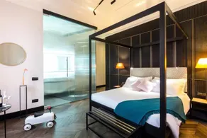 The H'All Tailor Suite - Image 4