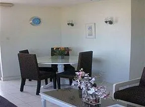 Paradise Tropical Gardens Suites - Image 2