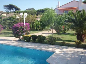 Le Jardin De Neil - Image 2