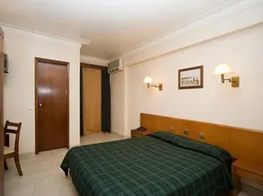 Hotel Havanesa - Image 1