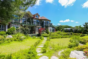 Ganghwado Farms House - Image 5