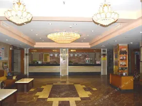 Junyue Hotel - Image 4