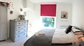 Beautiful Character Apartment - Image 4