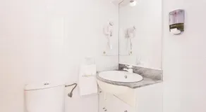 Apartamento Columela Pinar en zona tranquila con WiFi - Image 4