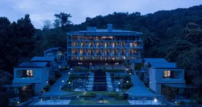 Samroha Resort - Image 1