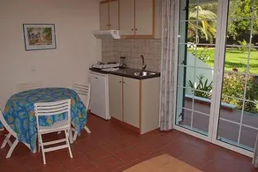 Inglessata Rose Studios - Image 2