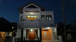 Surya Darma Homestay - Image 5